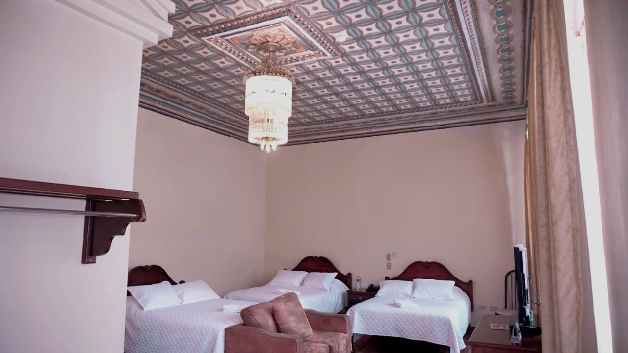 Hotel Del Calderon クエンカ エクステリア 写真